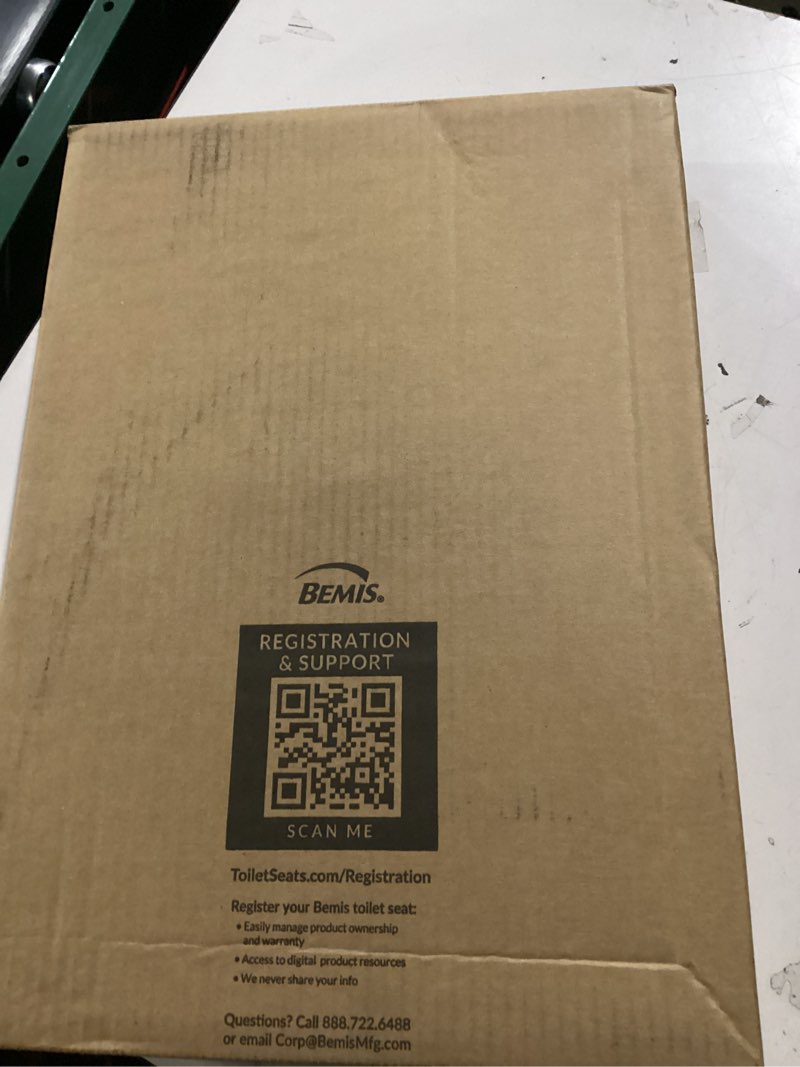 Condition photo showing New/Like New for mayfair 1847slow 000 kendall slow-close  removable enameled wood toilet seat that will never loosen  1 pack elongated - premium hinge  white