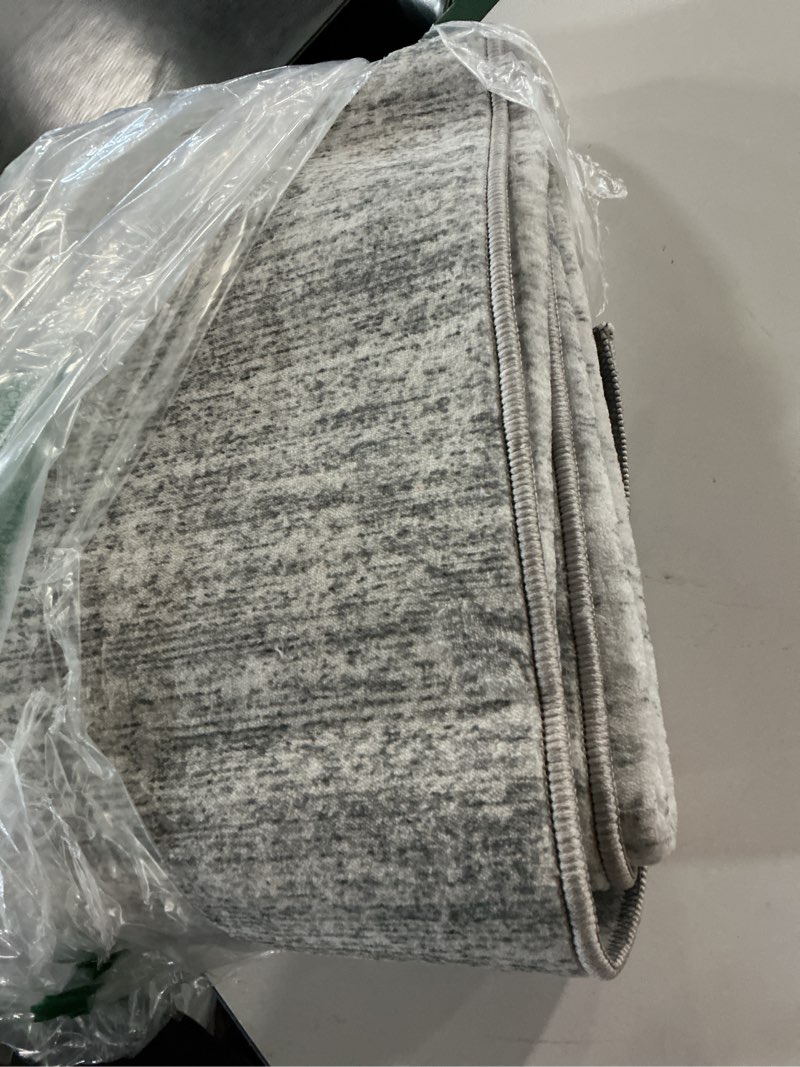 https://lotting-media.assets.bidfta.com/lotting_0812d20d-4fca-460a-ae8f-d02a37911d18