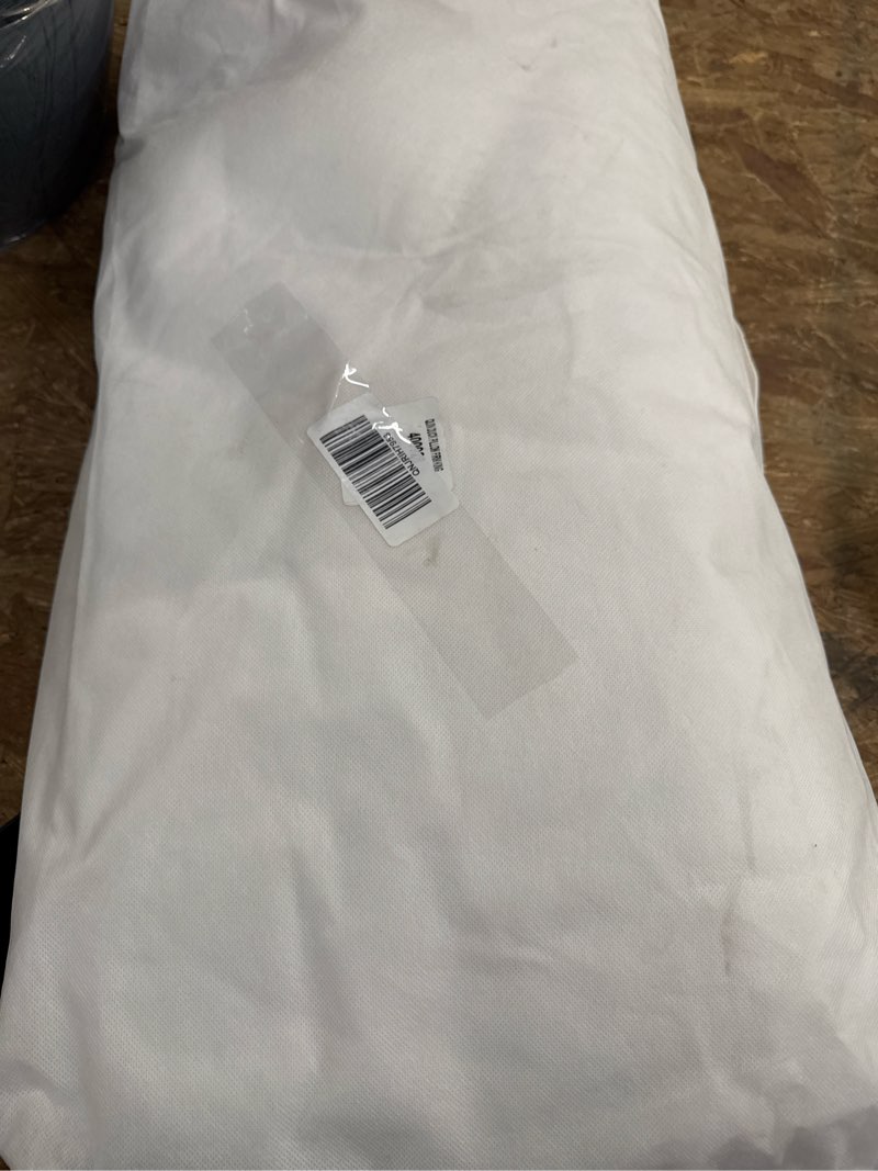 Condition photo showing Good Condition for premium down pillow, king, firm