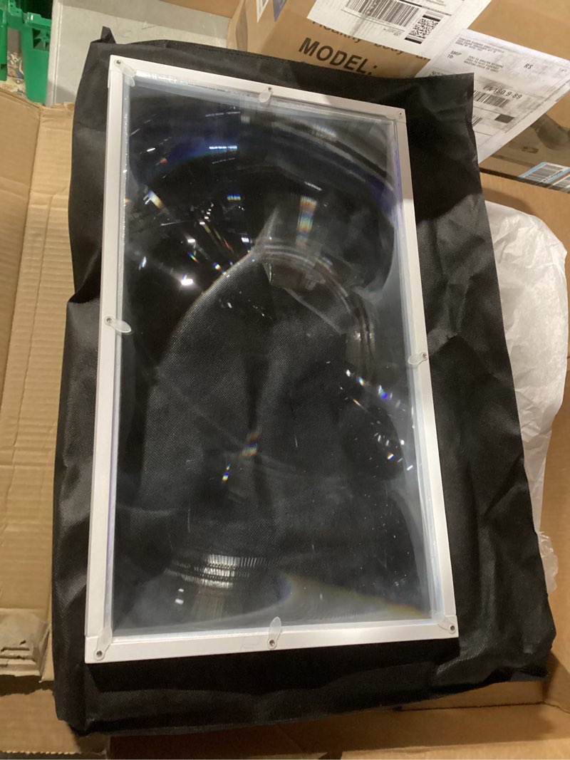 Condition photo showing Good Condition for Similar to- Screen Magnifier Version,3D HD Mobile Phone Magnifier Projector Screen Enlarger for Movies, Videos, and Gaming,Foldable Cell Phone Stand with Screen Amplifier,Supports All Smartphones (Black, 12inch) Black 12inch