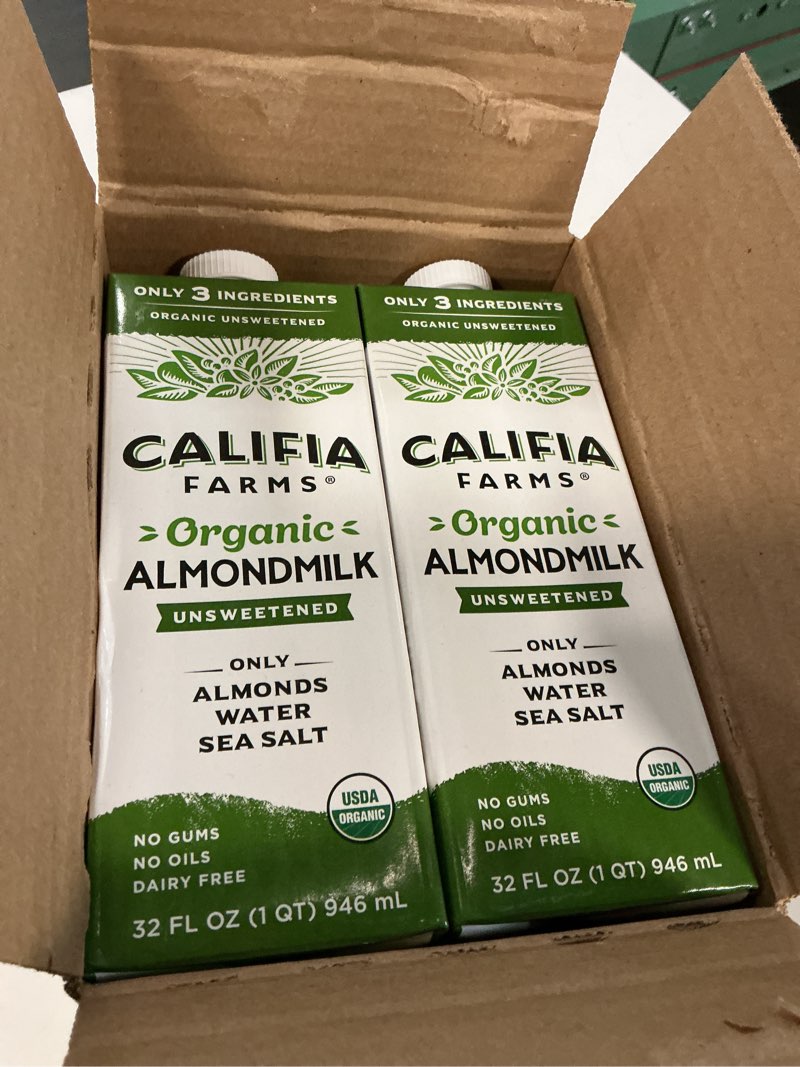 Condition photo showing New/Like New for (best if used by 08/jul/2026)califia farms - organic unsweetened almond milk, 32 oz (pack of 6), dairy free, vegan, plant based, keto, vegan, gluten free, non gmo, usda organic 32 fl oz (pack of 6)
