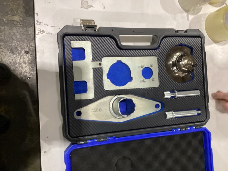 Condition photo showing As Is for Engine Camshaft Timing Locking Tool Kit Compatible with Land Rover Jaguar 2.0T Diesel Replace 303-1625 303-1627 303-1630 303-1631 for LR 2.0 Diesel