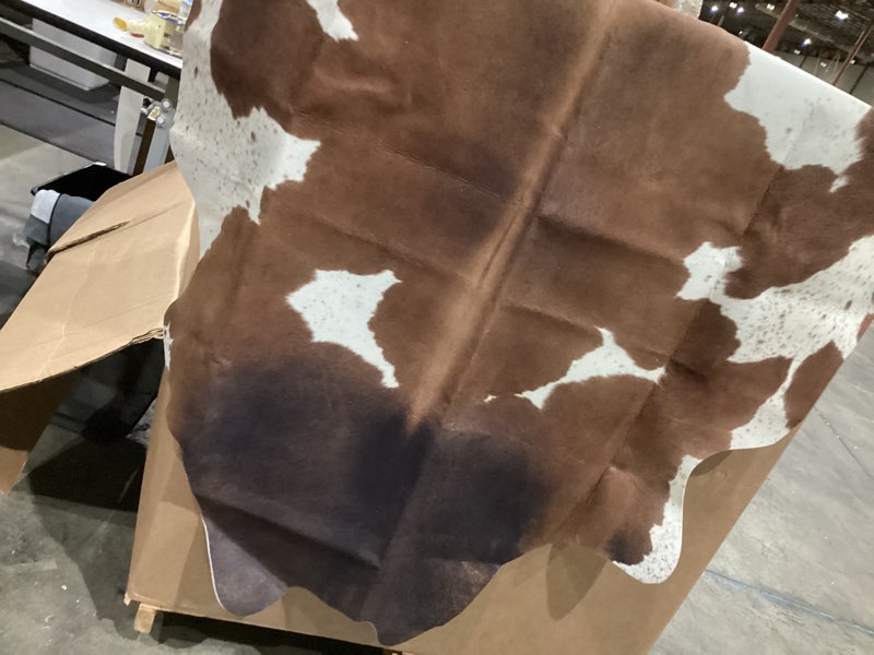 Condition photo showing Good Condition for similar )))faux cowhide rug 7.6x 6.2 ft cow hide rug western rugs for bedroom living room dining room brown animal rugs cow print non slip