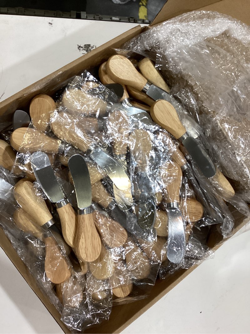 Condition photo showing New/Like New for lemonroad 100 pcs cheese butter spreader knife stainless steel butter knife with wooden handle for jam, sandwiches, dips and charcuterie kitchen gadgets bulk