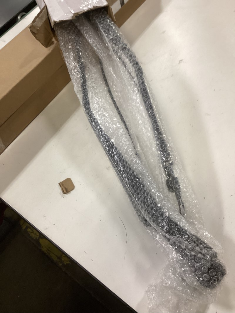 Condition photo showing Good Condition for labwork Front Left and Right Windshield Wiper Arm 9018200044 9018200144 Replacement for 2004-2006 Dodge Sprinter 2500 3500