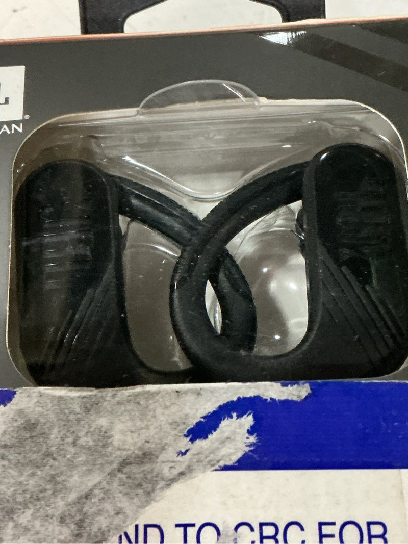 https://lotting-media.assets.bidfta.com/lotting_0842fca1-7ada-4e98-a0fe-662b0ca1938d