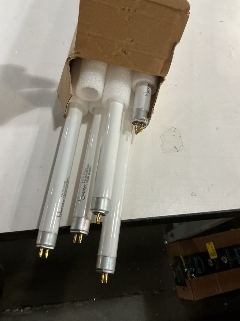 Condition photo showing New/Like New for 22 Inch F14T5/DL Fluorescent Light Bulb, 6500K Daylight, T5 14 Watts Fluorescent Replacement Bulb for Counter and Cabinet Fixture, G5 Base -  5 Pack 6500k Daylight 