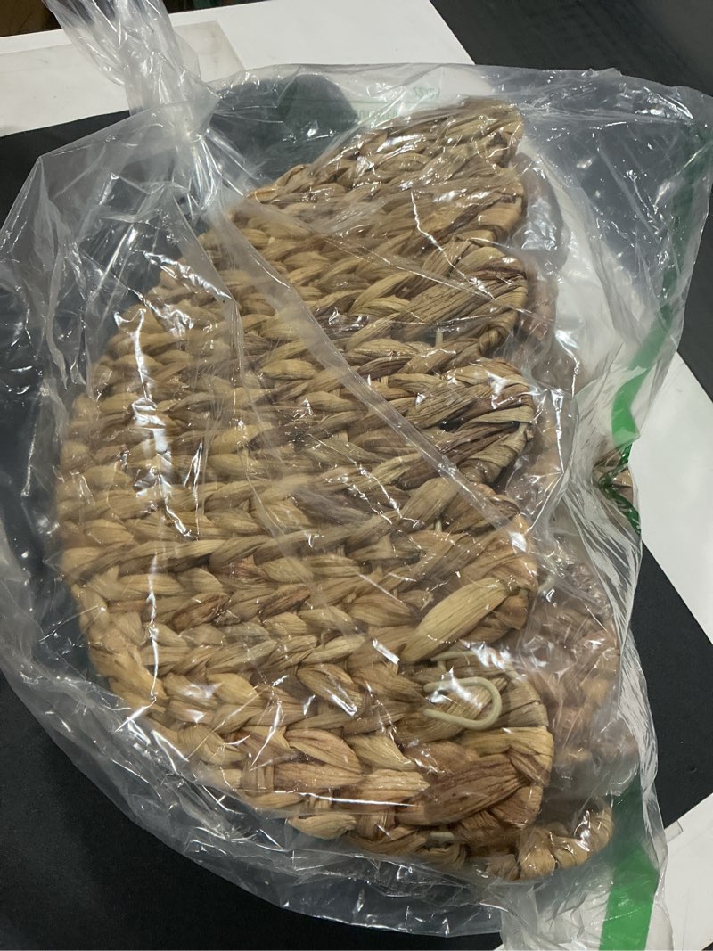 Condition photo showing Good Condition for Teenyyou 2 Pack Scalloped Wall Baskets Hanging Baskets Large and Small Decorative Woven Storage Hold