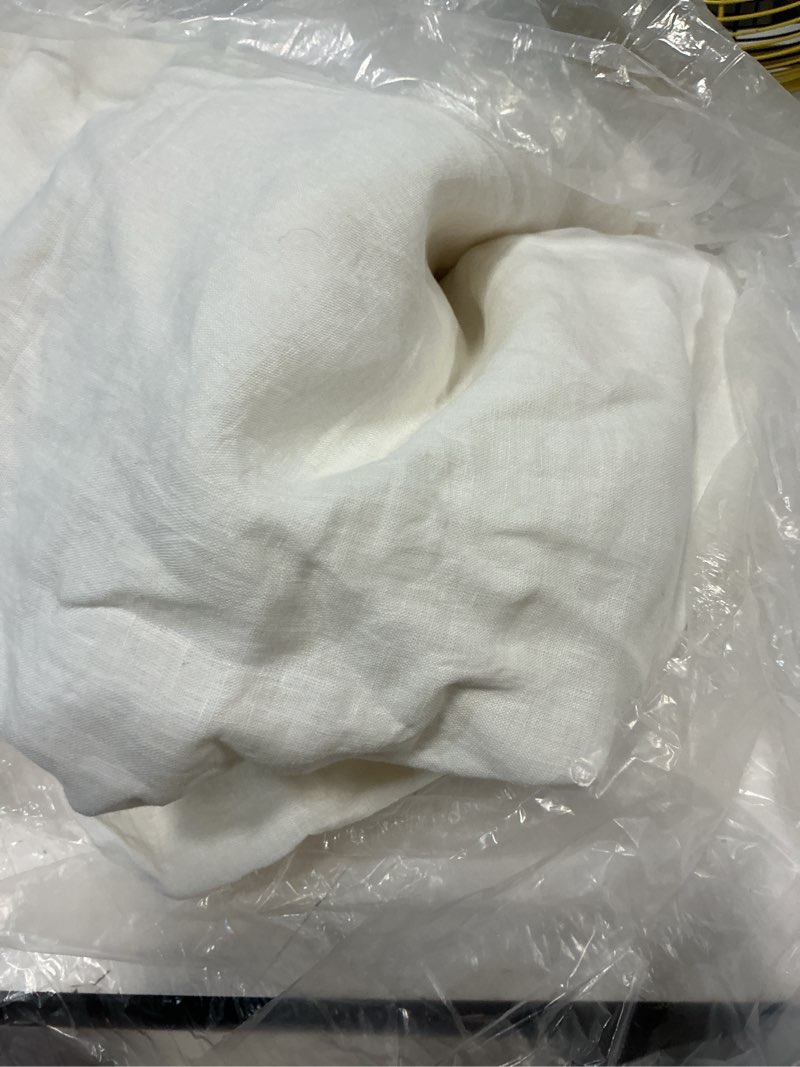 Condition photo showing As Is for european linen fitted sheet set, king, white