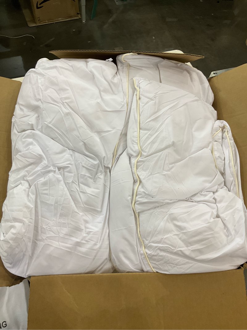 Queen/full pillows, white set of 2