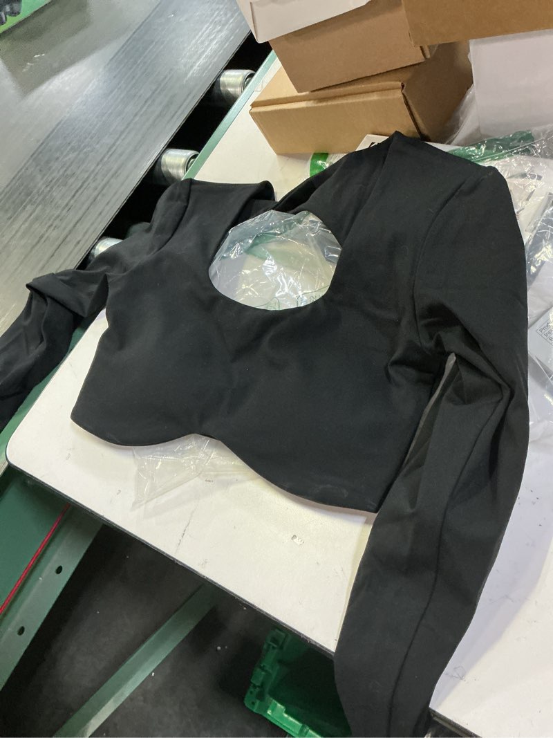 Condition photo showing As Is for ( size S )Aoxjox Long Sleeve Crop Tops for Women Define Sculpt Workout Crop T Shirt Top