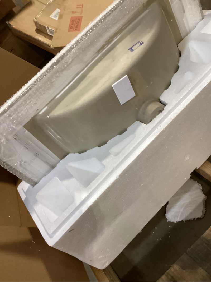 30?Single Free-standing Bathroom Vanity With Ceramic Top, Soft Close Doors & Drawers INCOMPLETE 