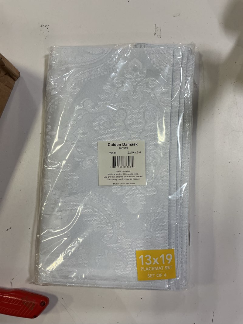 Condition photo showing New/Like New for Elrene Home Fashions Caiden Elegance Damask Waterproof, Stain & Wrinkle Resistant Fabric Placemats (Set of 4), 13" x 19", White 13" x 19" (Set of 4) White