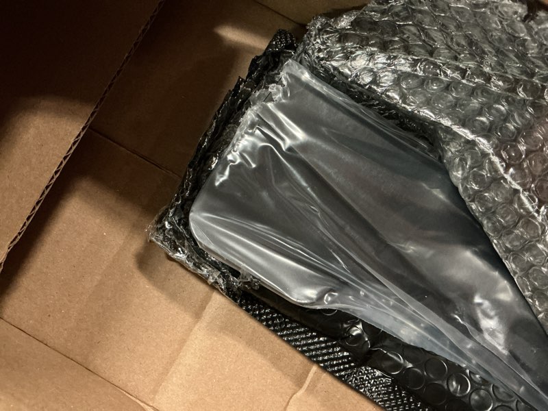 Condition photo showing Good Condition for replacement 72531-vh7-000 (upper) & 72511-vh7-000 (lower) blades kit, compatible with 21" cut hon da hrx217, hrx217k1, hrx217k2 lawn mowers, 2 blades