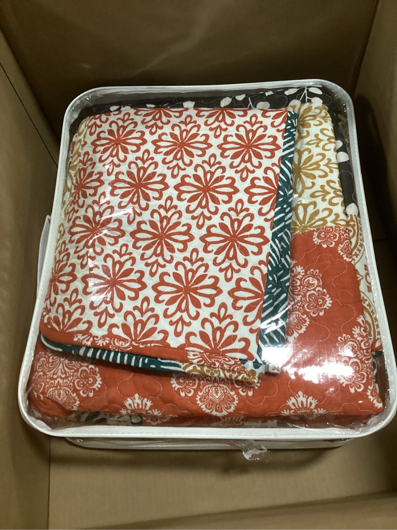 Condition photo showing Good Condition for Lush Decor Boho Stripe Reversible Cotton Quilt 3-Piece Set, Full/ Queen, Turquoise & Tangerine - Bold Colorful Bohemian Bedding Set