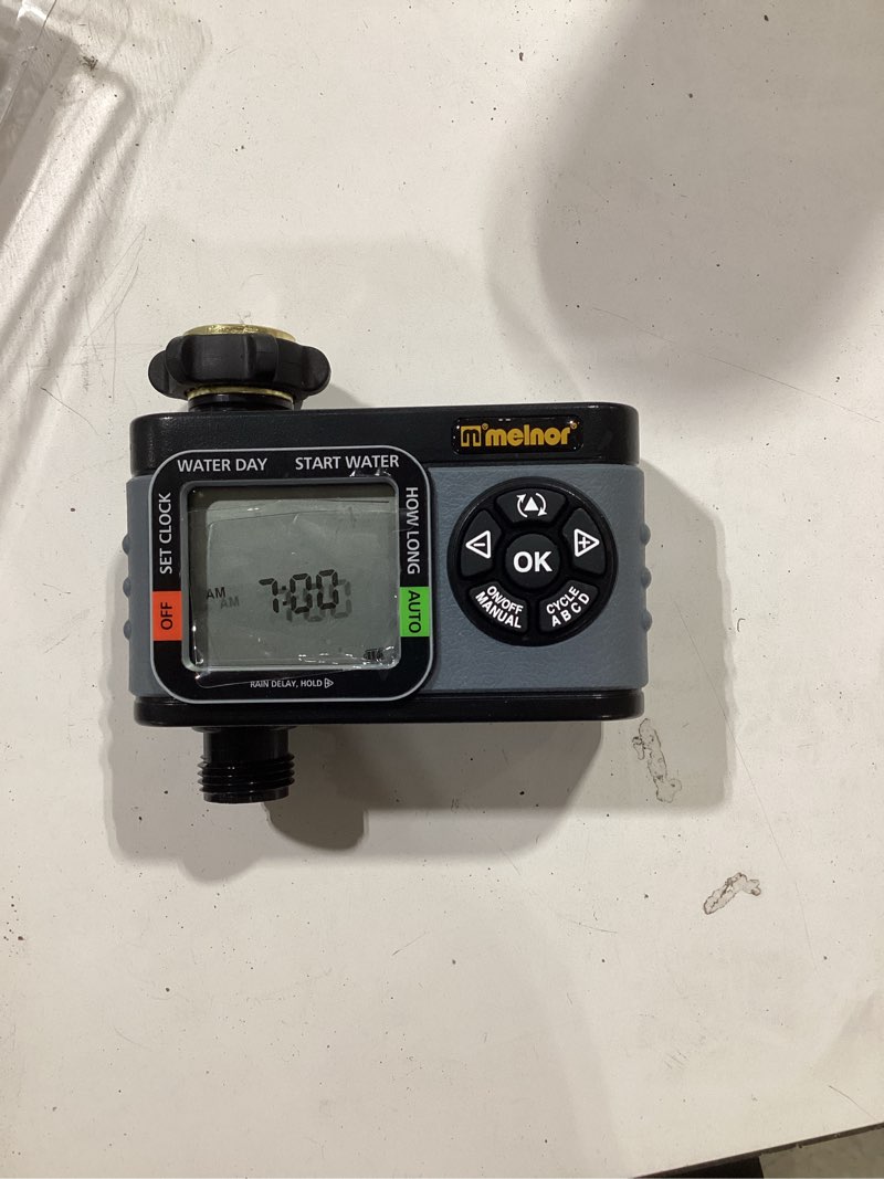 Condition photo showing Good Condition for melnor 1 output port stationary digital hose end timer