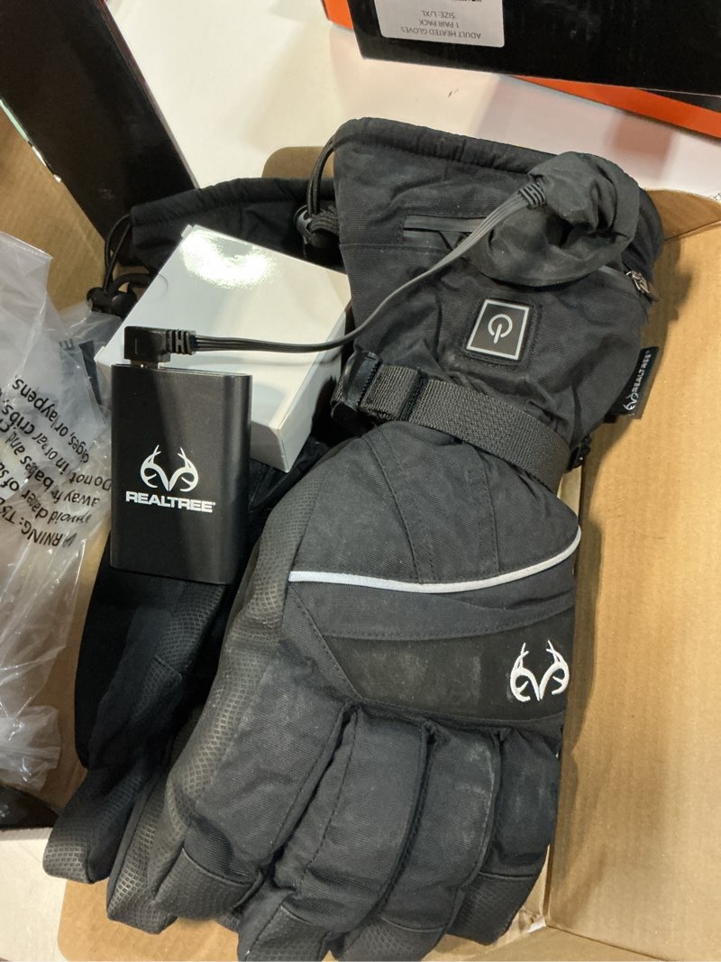 Condition photo showing Good Condition for realtree adult heated gloves size s/m