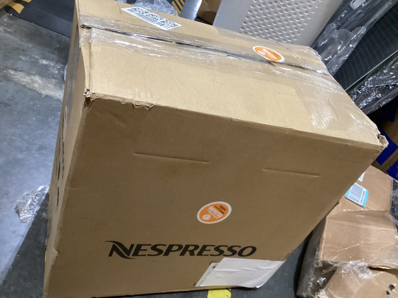 Condition photo showing Good Condition for de'longhi nespresso vertuo plus coffee and espresso maker by de'longhi, grey