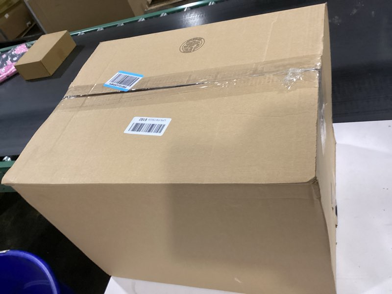 Condition photo showing Good Condition for 4 Pack Chair Cushion Memory Foam Pads, Square Non-Slip Thick Dining Chair Cushions with Ties and Removable Cover for Home Office Restaurant Chair Pads Brown 18 x 18 Inch Brown 4 Count 18 x 18 Inch