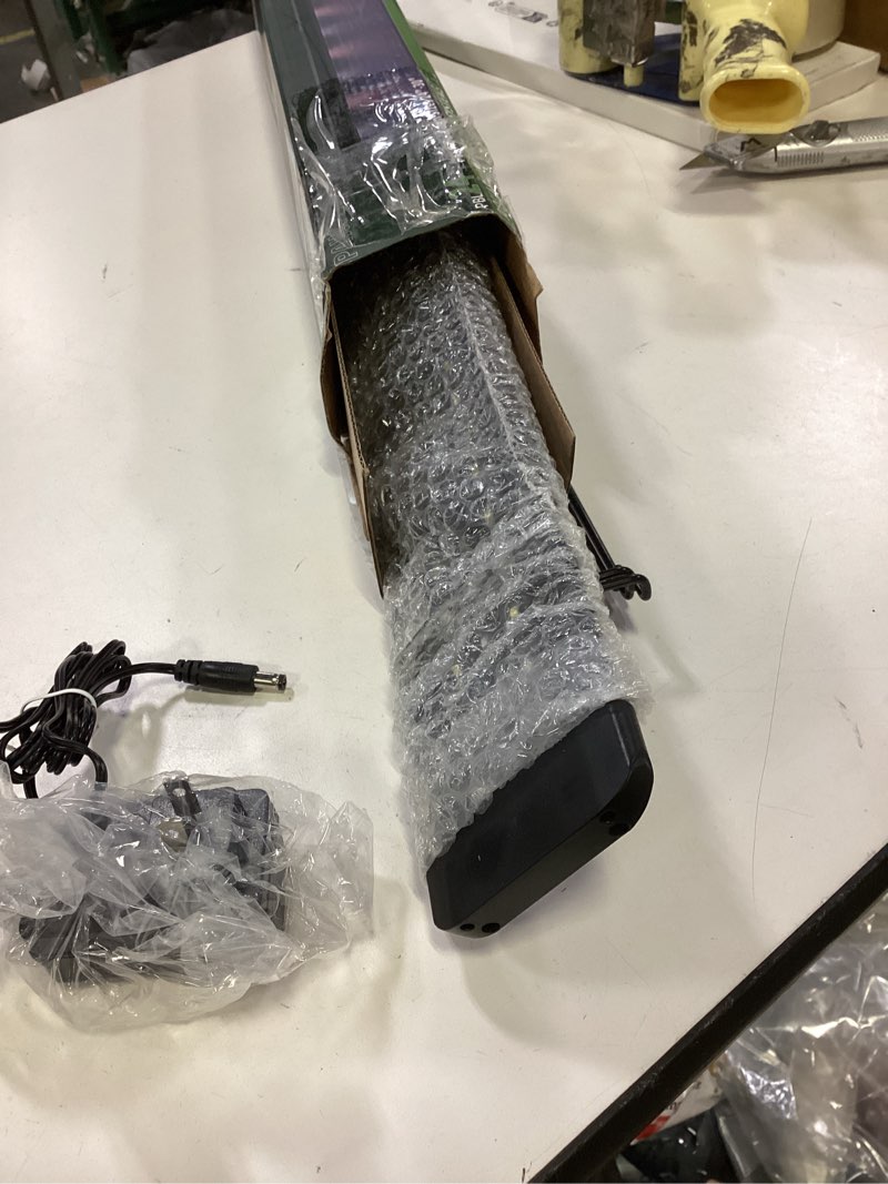 Condition photo showing Good Condition for Pawfly 18 W Aquarium LED Light for 24 to 30 Inch Fish Tanks Extendable Fish Tank Light with Full Spectrum Brilliant White Blue Red Lights with Daytime & Night Modes and Adjustable Brightness Basic 24"-30"