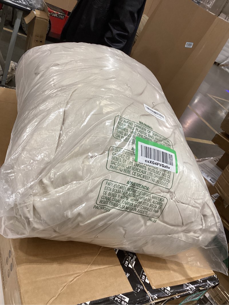 Condition photo showing Good Condition for Bedsure Super King Comforter Set - Beige Soft Bedding for All Seasons, Cationic Dyed Bed Set, 3 Pieces, 1 Super King Size Comforter (120"x120") and 2 Pillow Shams (20"x36"+2") Super King 05 - Beige