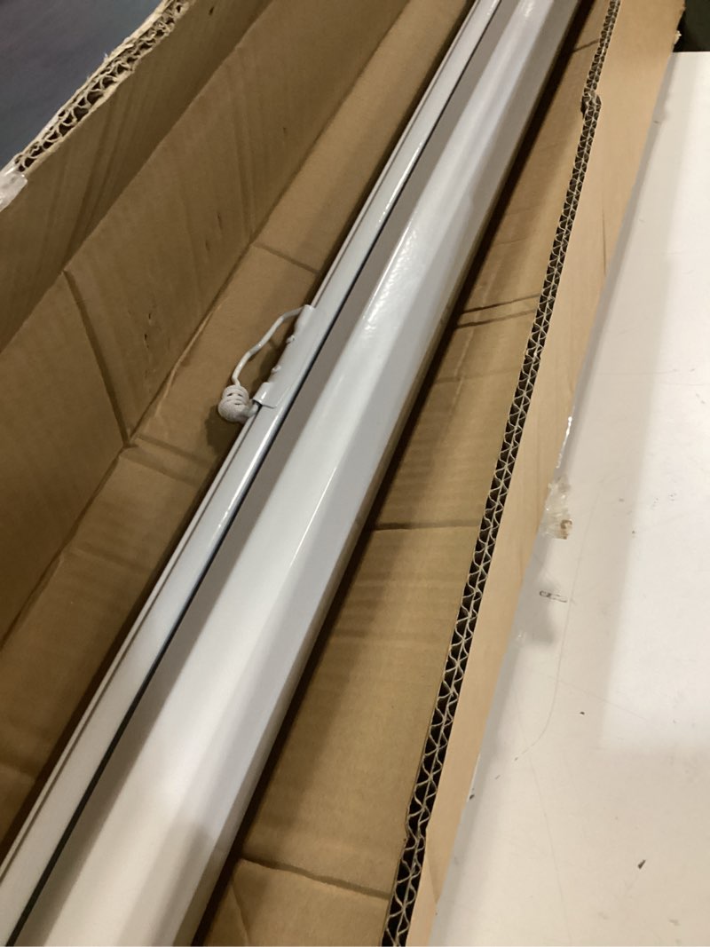 Condition photo showing Good Condition for PyleHome PRJSM7206 Universal 72-Inch Roll-Down Pull-Down Manual Projection Screen - 42.5 in. x 56.6 in. Matte White