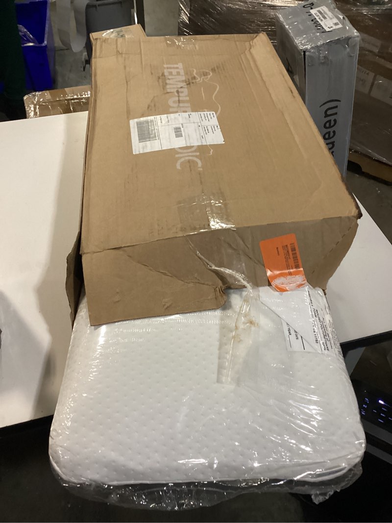 Condition photo showing New/Like New for Tempur-Pedic Memory Foam Symphony Pillow Luxury Soft Feel, Standard, White