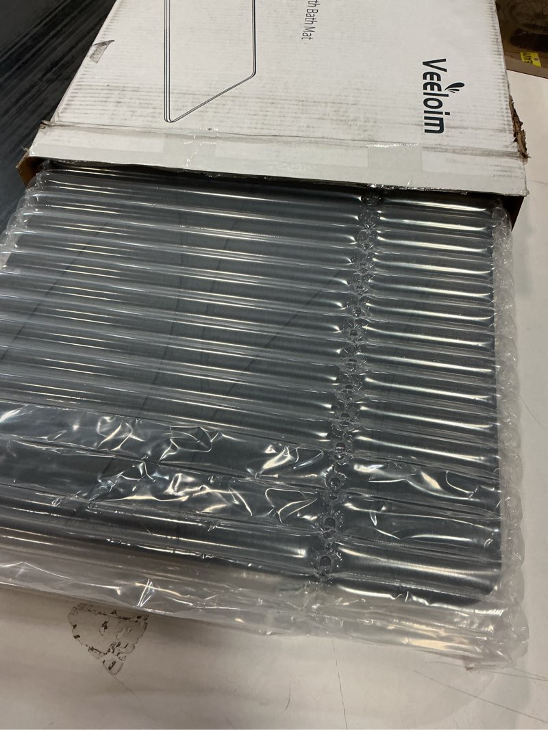 Condition photo showing Good Condition for Stone Bath Mat Diatomaceous Earth Shower Mat Non-Slip Super Absorbent Diatomite Stone Bath Mats for Bathroom Floor Quick Drying Natural Easy to Clean(23.6''×15.4" Gray) Line1-grey