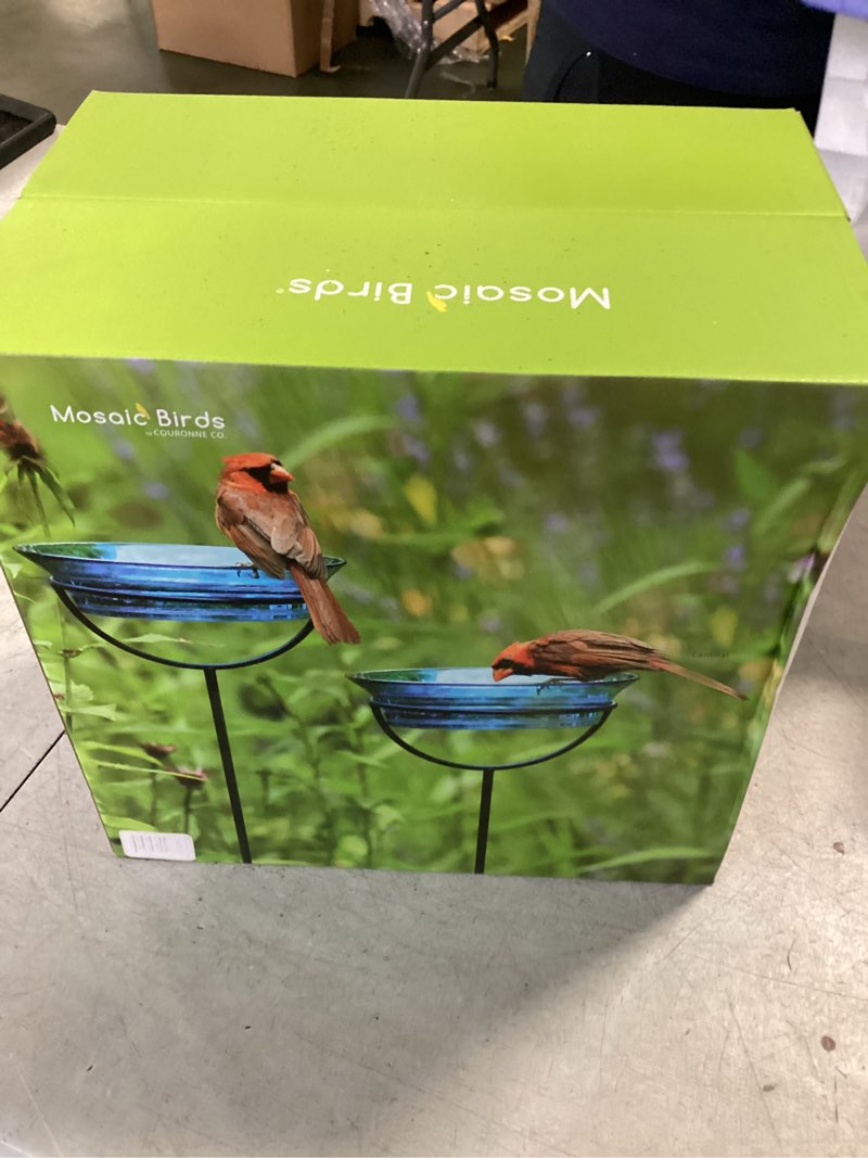 Condition photo showing New/Like New for Cuban Garden Stake,  36 Inch Tall, Lime Green