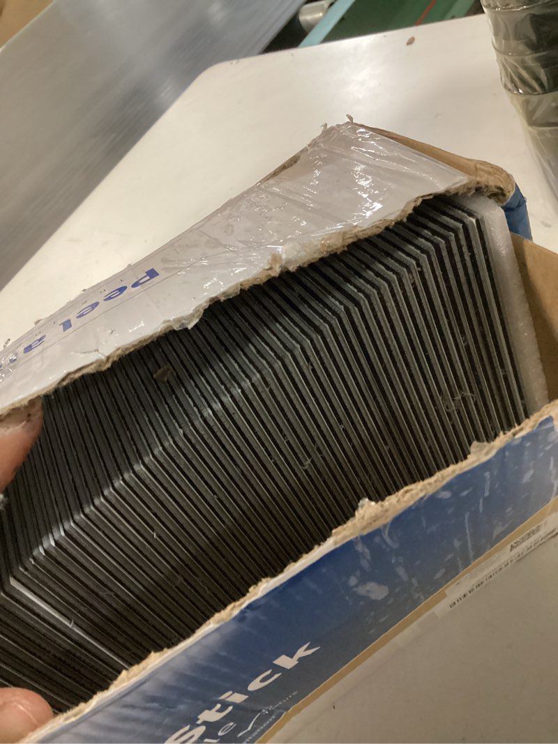 Condition photo showing Good Condition for art3d 102-piece peel and stick wall tile for kitchen backsplash, bathroom, fireplace, 3in. × 6in. stick on subway tile, glossy white 3" x 6“ glossy white 102