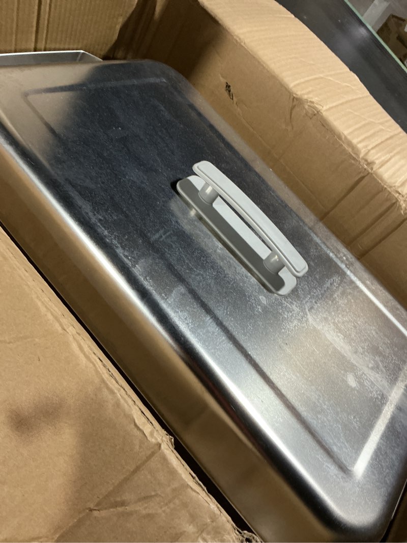 Condition photo showing As Is for Alpha Living 4 Pack Chafing Dish Full Set – Stainless Steel Catering Chafer with Lids, Pans & Fuel Holders – Buffet Food Warmers for Parties, Events & Weddings – Alpine Gray Handles 4 Pack - Regular Edge