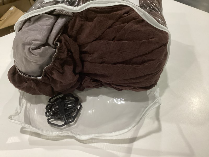 Condition photo showing Good Condition for Gennia Waterproof Recliner Sofa Cover,Stretch Reclining Couch Covers with Pockets,Washable Lazy Boy Recliner Slipcovers,Leakproof Sofa Protector for Kids, Pets, Dog and Cat (1 Seat, Chocolate) Chocolate 3 Seat