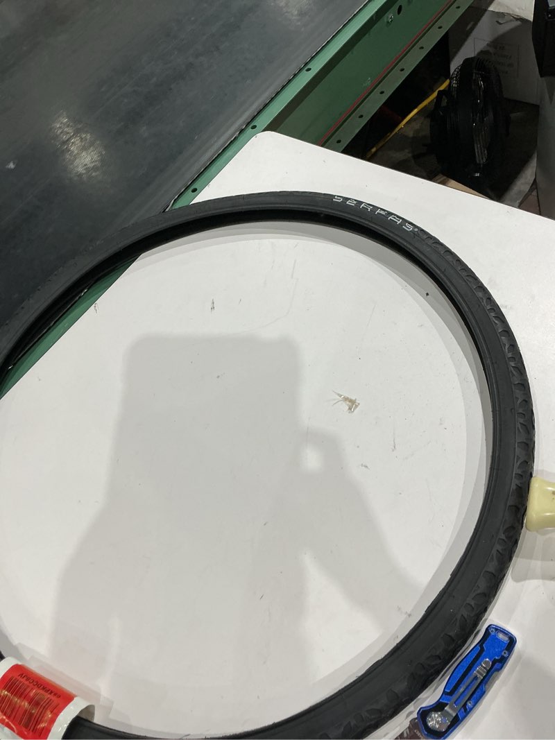 Condition photo showing As Is for serfas drifter tire with fps