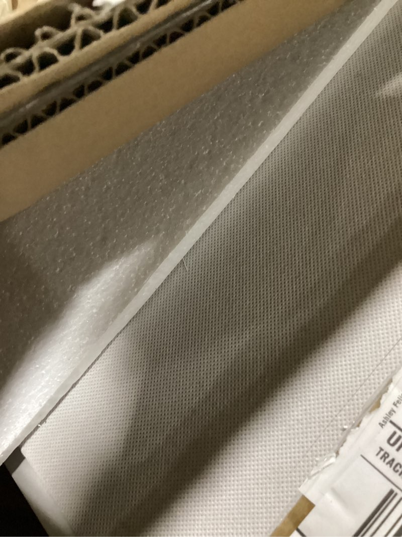 Condition photo showing Good Condition for boluo closet drawers white 3 drawer dresser for closet organizers and storage bedroom dorm modern l (15.7"d x 21.1"w x 23.4"h) white