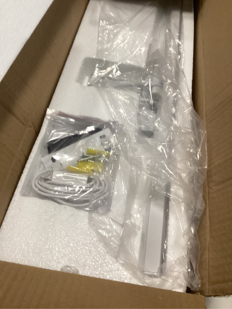 Condition photo showing Good Condition for White Picture Light Natural Light Spectrum CRI 97+ with Remote Control, 24 Inches, Battery Operated, 3000-6000K, Cordless Art Wall Sconce