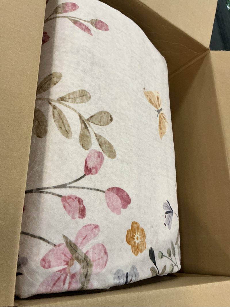 Condition photo showing As Is for Wonnitar Washable 8x10 Rug, Non-Slip Soft Floral Rugs for Living Room, Ultra-Thin Large Bedroom Rug, Botanical Area Rug Floor Carpet for Dining Table (Beige,8'x10')