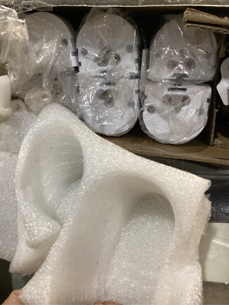 Condition photo showing Good Condition for T12 4FT LED Shop Light Garage Lights,65W 5000K 10400LM Daylight Color,Super Bright,Plug and Play,Hanging/Surface Mount,Linkable Commercial Bay Lighting for Basement Warehouse Workshop,6Pack 4FT-6Pack-5000K