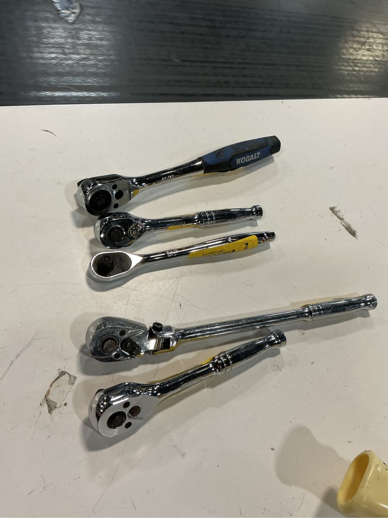 Condition photo showing Good Condition for tekton 5 -piece 90 -tooth 1/2-in 3/8-in 1/4-in drive full polish handle flexible head ratchet set