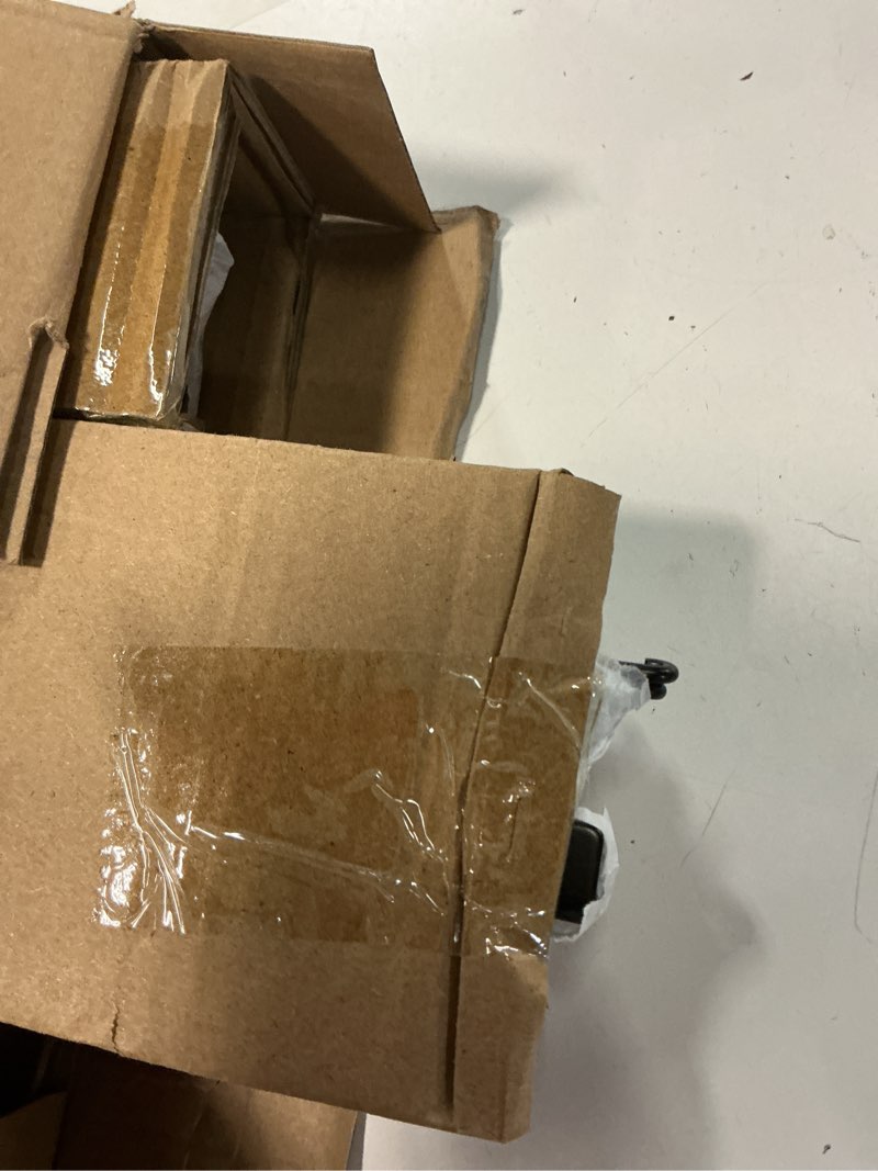 Condition photo showing New/Like New for umbra exhibit gallery photo frame  set of 3  black