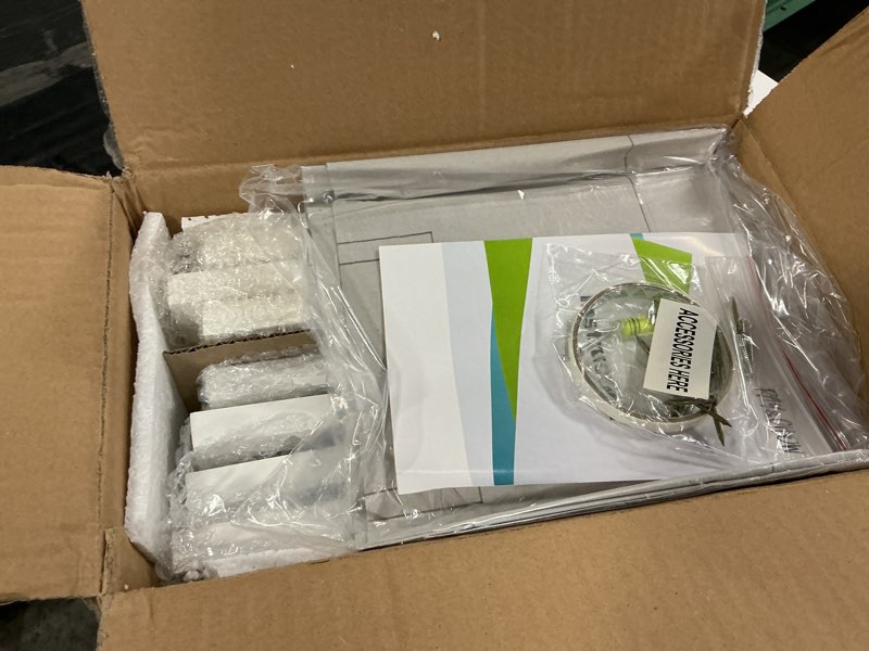 Condition photo showing Good Condition for ray & chow white gallery wall picture frames kit,set of 11 frames,solid wood and glass window,made to display 8x10 5x7 without mat or 5x7 4x6 pictures with mat,hanging hardware included