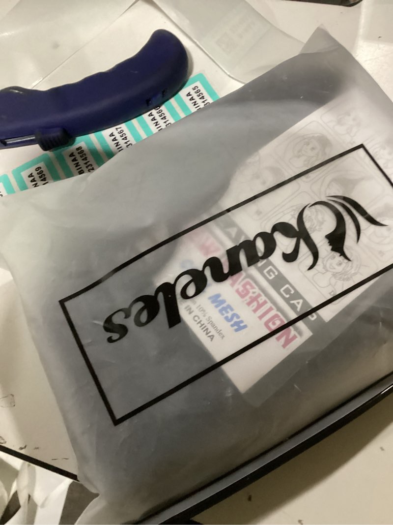 Condition photo showing New/Like New for Kaneles Short Brown Curly Wig Womens Bob Wig with Bangs Shoulder Length Naturel Hair Wigs for Daliy Party Halloween Use