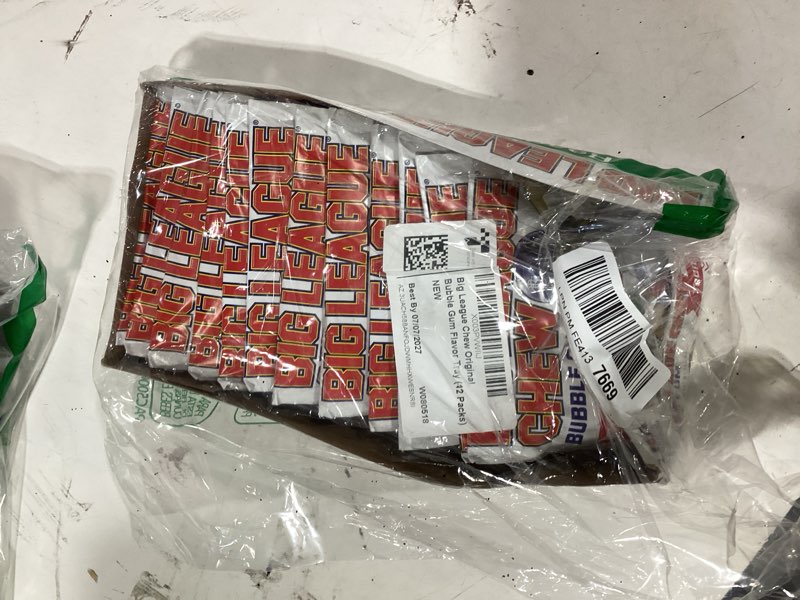 Condition photo showing Good Condition for The Official Big League Chew Original Bubble Gum + Tray (12 Packs)