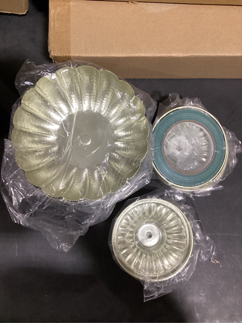 Condition photo showing Good Condition for 4 Pcs Metal Compote Bowl for Centerpiece Flower Holder Small Compote Vase Decorative Indoor Outdoor Flowers Fruits Plant for Valentine's Day Wedding Home Party Decoration (Silver) Silver 4