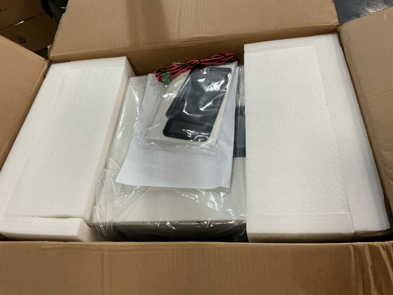 Condition photo showing Good Condition for powland 3600w solar inverter, pure sine wave inverter, 48v to 110v/120v, built-in 80a mppt controller, suitable for homes, rvs, and can be used with lithium lead-acid gel battery off-grid systems 3600w-48v