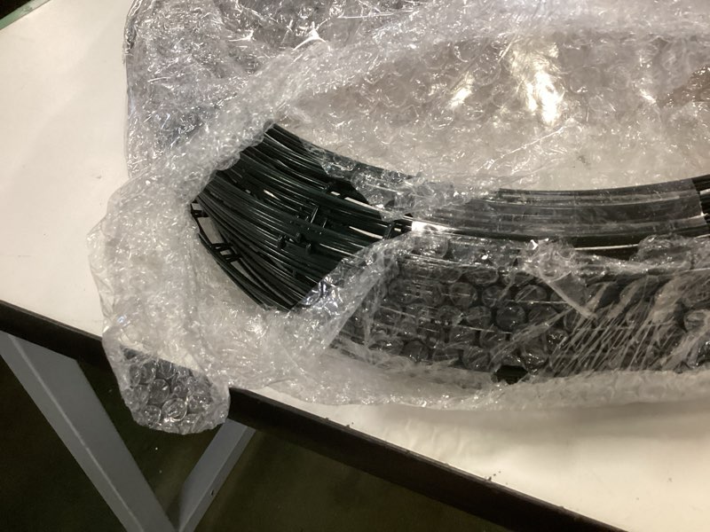 Condition photo showing Good Condition for Hotop 20 Pcs 16 Inch Metal Wreath Frame Christmas Dark Green Round Metal Wreath Form for Crafts & DIY Floral Decorations on Weddings New Year Party Home Decor