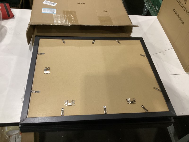 Condition photo showing Good Condition for pealsn 16x20 picture frame set of 6, display pictures 11 x 14 with mat or 16 x 20 without mat for wall mounting display, poster frames collage for wall decor, black. black 16x20