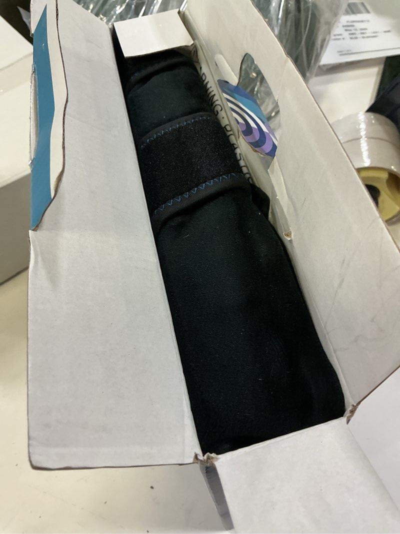 Condition photo showing Good Condition for revix ice packs for knee relaxation, reusable gel ice wraps with cold compression for meniscus tear and acl, plush cover and long-lasting cold, a set of two, black black-2 packs 2.0