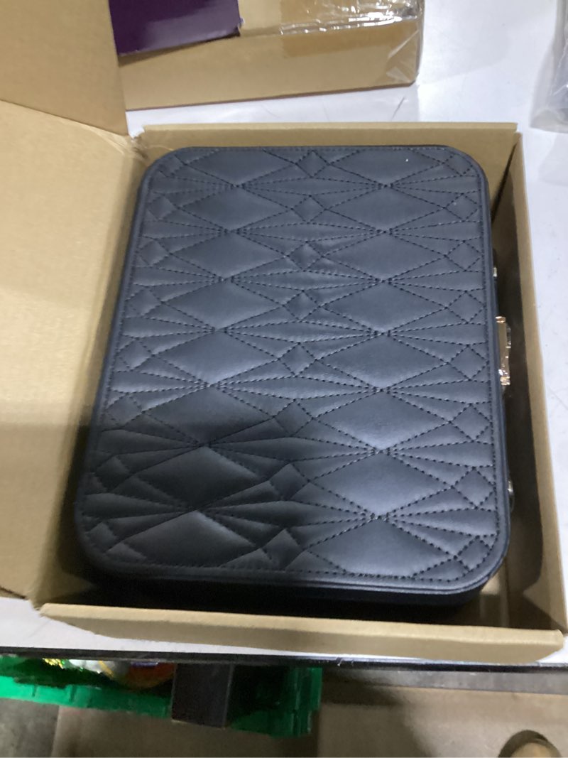 Condition photo showing New/Like New for portable jewelry box, large travel jewelry case organizer (black) black-1