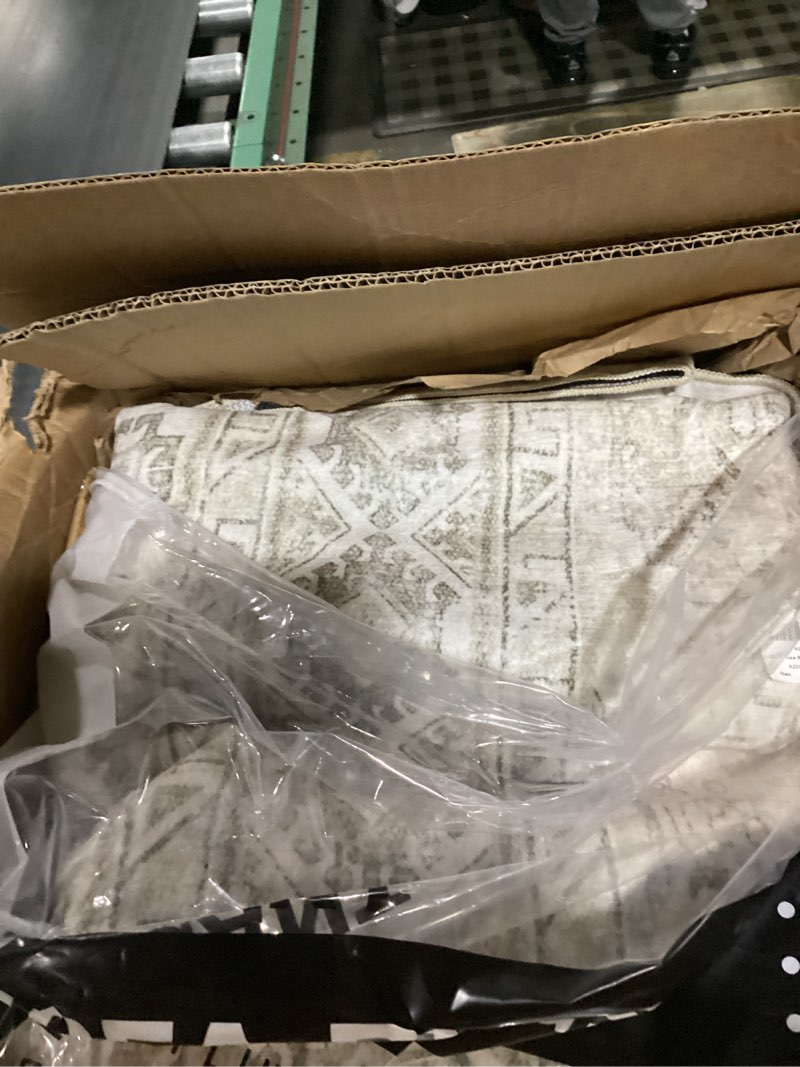Condition photo showing As Is for 8X10 Area Rugs for Living Room:Washable Oriental Rug for Bedroom Dining Room Carpet 8 by 10 Indoor Non Slip Rubber Backing Neutral Nursery Dorm Home Office Kids Beige Beige 8' x 10' (Rectangular)