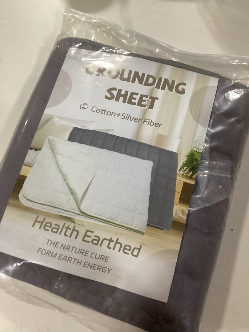 Condition photo showing Good Condition for Grounding Mat Cotton Grounding Pad for Bed, 35*50in Grey Grounding Sheet Anti-Slip Mat Pad with Cotton & Silver Fiber, with 15ft Grounding Cord for Sleep for Stress Relief Sleep Improvement
